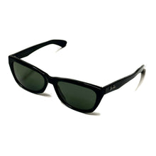 Load image into Gallery viewer, 1960’S B&amp;L RAY-BAN MADE IN USA INNERVIEW CAT EYE BLACK SUNGLASSES
