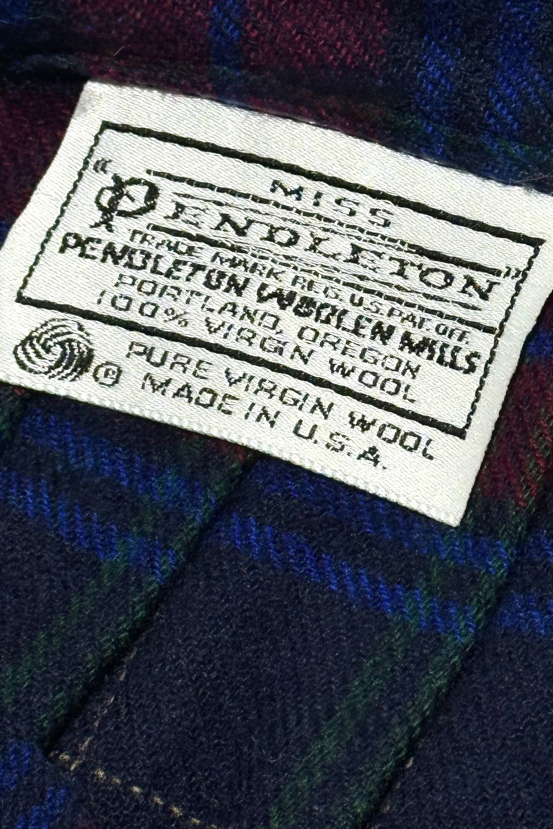 1970’S MISS PENDLETON PURE VIRGIN WOOL TARTAN KILT SKIRT WITH TASSEL HARDWARE MEDIUM