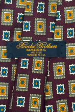 Cargar imagen en el visor de la galería, 1980’S BROOKS BROTHERS MAKERS MADE IN USA 100% ITALIAN SILK MAROON HANDMADE TIE
