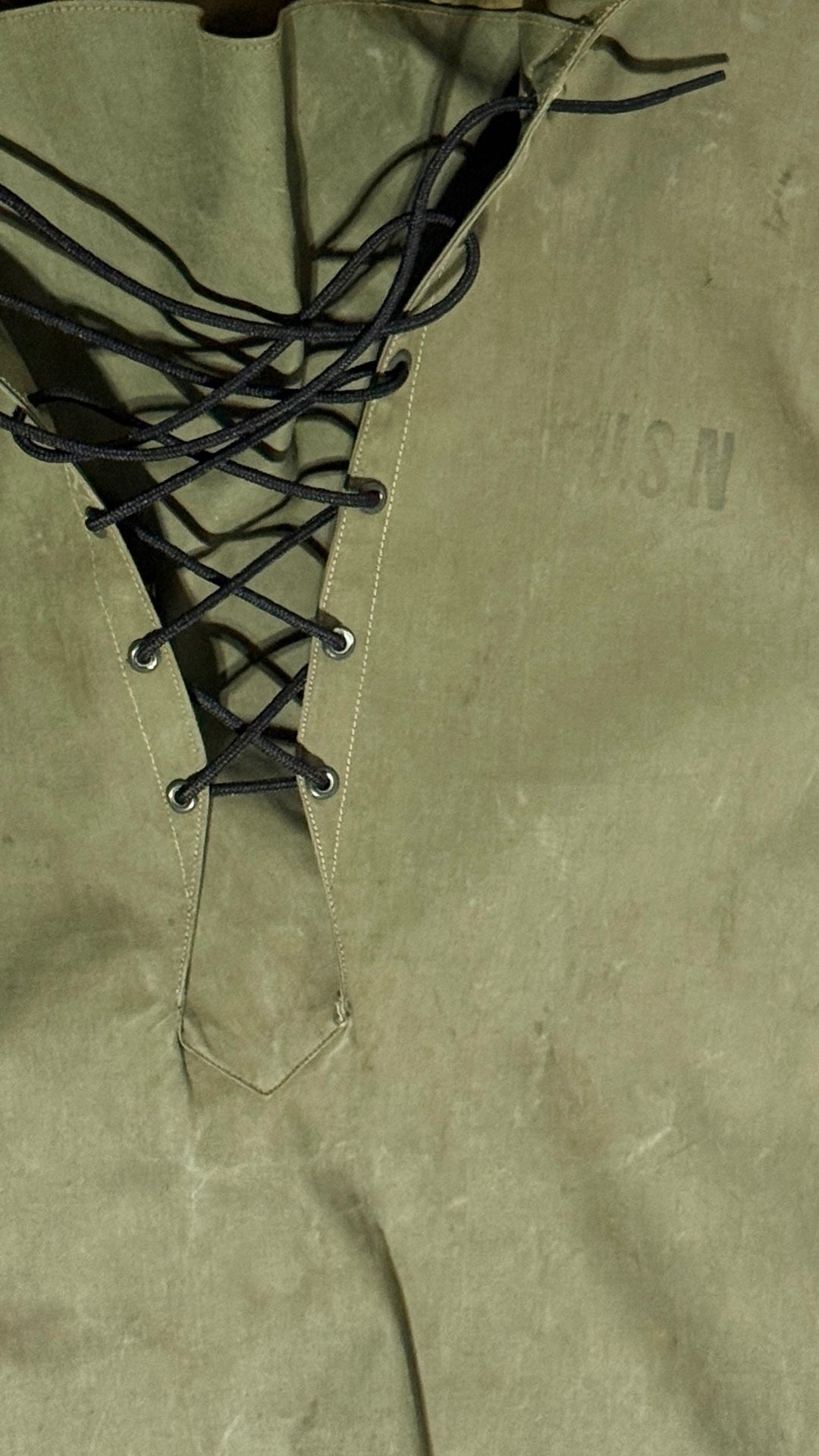 1940’S US NAVY WW2 ERA MADE IN USA THRASHED WATERPROOF CROPPED ANORAK JACKET X-LARGE