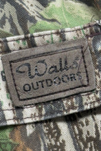 Cargar imagen en el visor de la galería, 1990’S WALLS MADE IN USA REALTREE HUNTING CAMO CARGO PANTS 34 X 30
