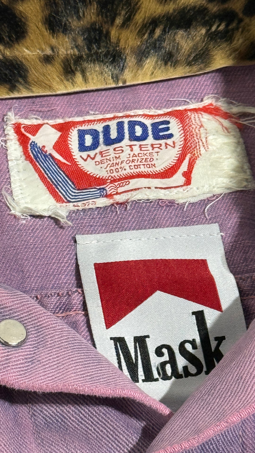 1970’S MASK X DUDE WESTERN MADE IN USA CROPPED LEOPARD LEATHER COLLAR OVERDYE DENIM TRUCKER JACKET MEDIUM