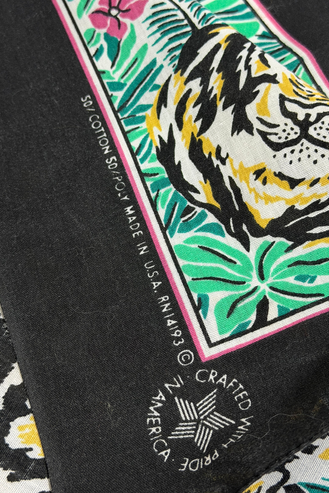 1980’S WAMCRAFT MADE IN USA SELVEGDE BLACK TIGER JUNGLE PRINT COTTON BANDANA