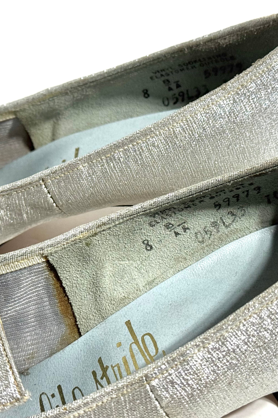 1960’S LIFE STRIDE MADE IN USA Mod Silver Metallic Lurex Pilgrim Buckle &amp; Low Block Heel Pumps SHOES WOMEN’S 8