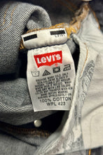 Cargar imagen en el visor de la galería, 2000’S LEVI’S 501 FADED BLACK DENIM JEANS 28 X 28
