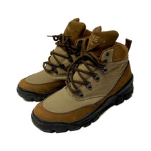 Load image into Gallery viewer, 1990’S DEADSTOCK HI-TEC SANTA FE LEATHER HIKING BOOTS 8.5
