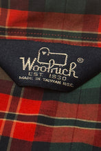 Load image into Gallery viewer, 1990’S WOOLRICH PLAID POCKET L/S B.D. SHIRT MEDIUM
