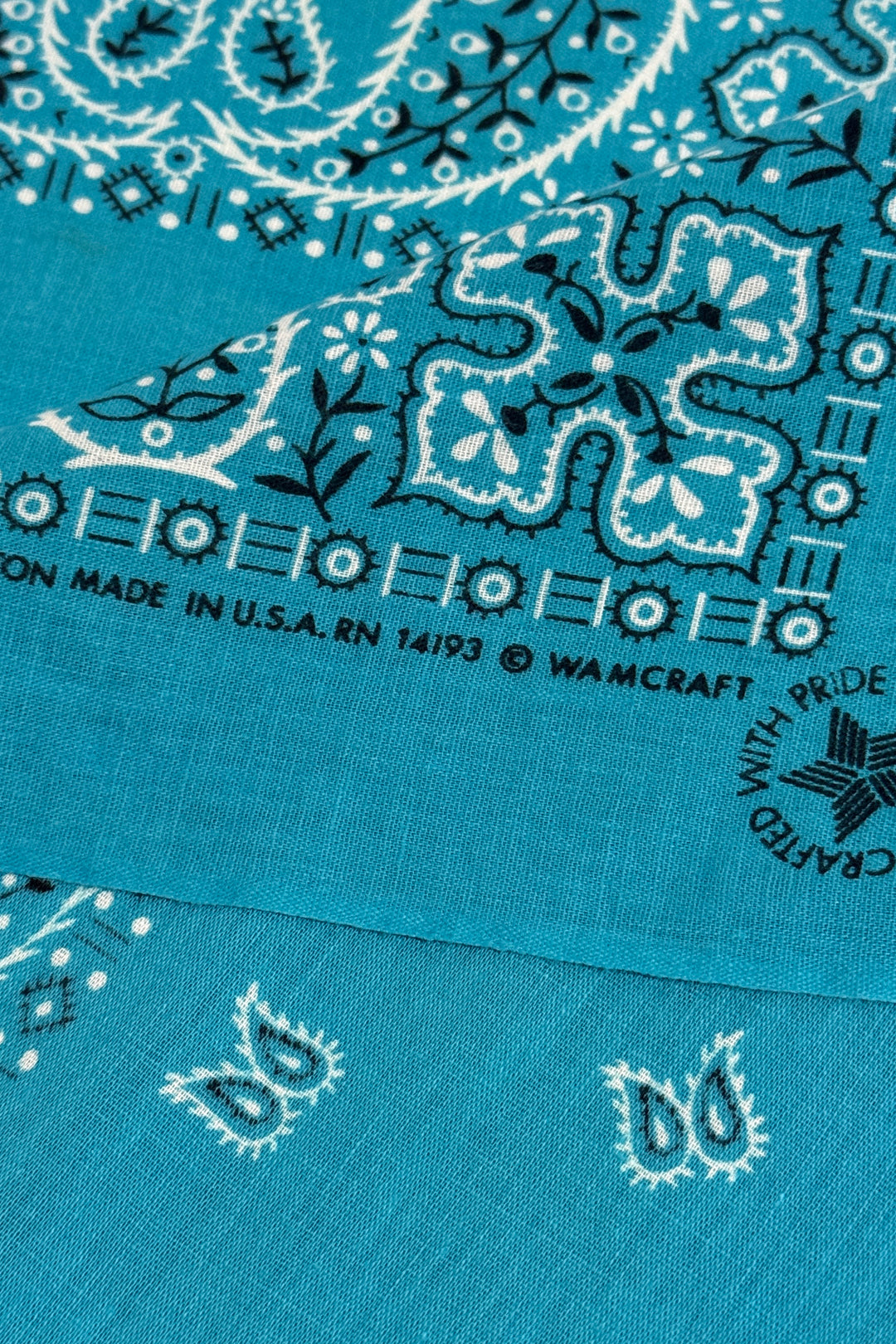 1990’S WAMCRAFT MADE IN USA TURQUOISE PAISLEY PRINT SELVEDGE BANDANA