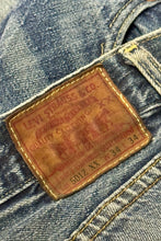Load image into Gallery viewer, 2000’S LEVI’S VINTAGE COLLECTION BIG E 501Z XX SELVEDGE MEDIUM WASH DENIM JEANS 34 X 34
