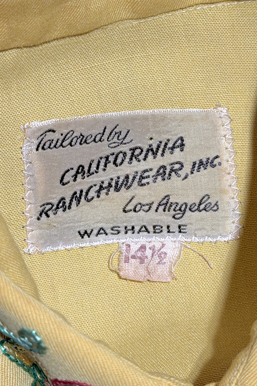 1940’S CALIFORNIA RANCHWEAR LOS ANGELES MADE IN USA CHAINSTITCHED FLORAL APPLIQUÉ SMILE POCKET YELLOW & BROWN CONTRAST GABARDINE WESTERN PEARL SNAP L/S B.D. SHIRT MEDIUM