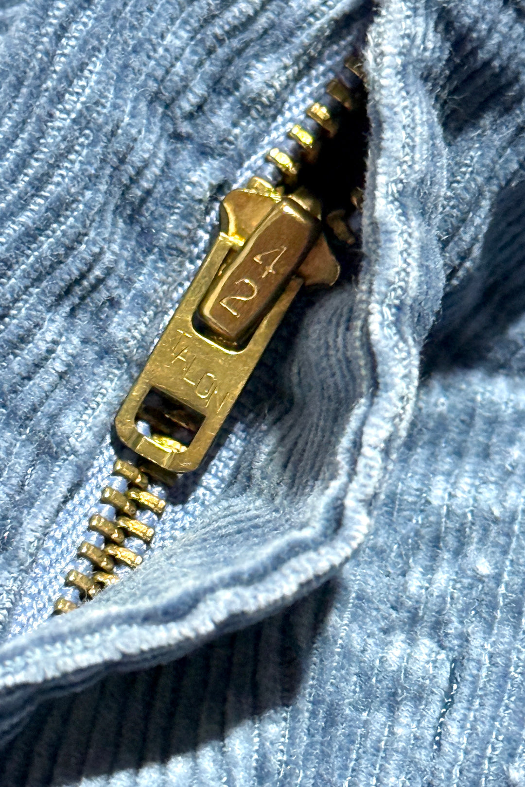 1970’S LEVI’S 517 MADE IN USA WESTERN BOOTCUT CORDUROY PANTS 34 X 32