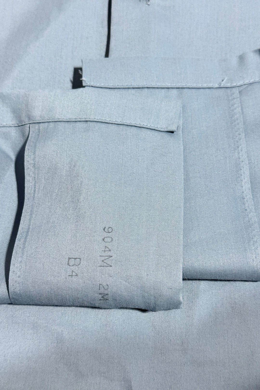 1960’S MAC PHERGUS MADE IN USA CROPPED EMBROIDERED CREST SELVEDGE LOOP COLLAR L/S B.D. SHIRT LARGE