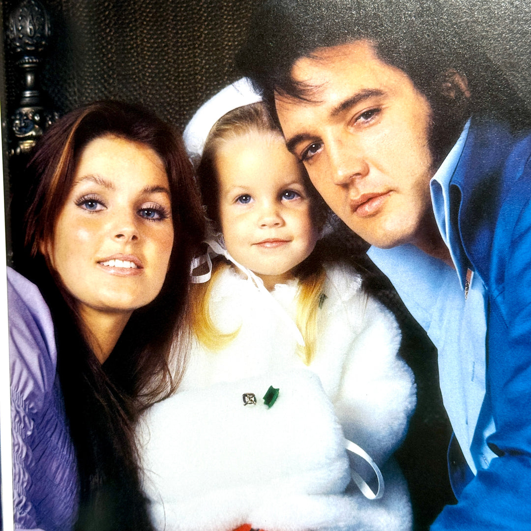 ELVIS PRESLEY THE UNSEEN ARCHIVES BOOK
