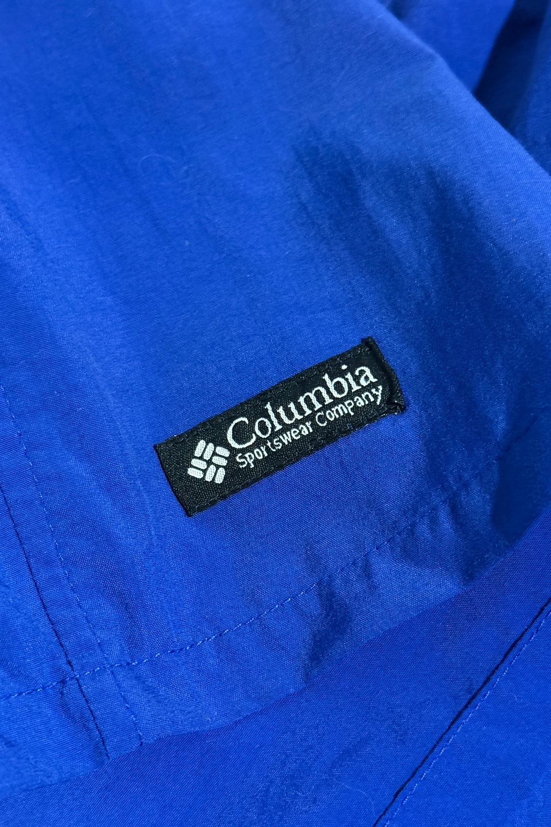 1990’S COLUMBIA BELTED LOGO 6” HIKING SHORTS X-LARGE