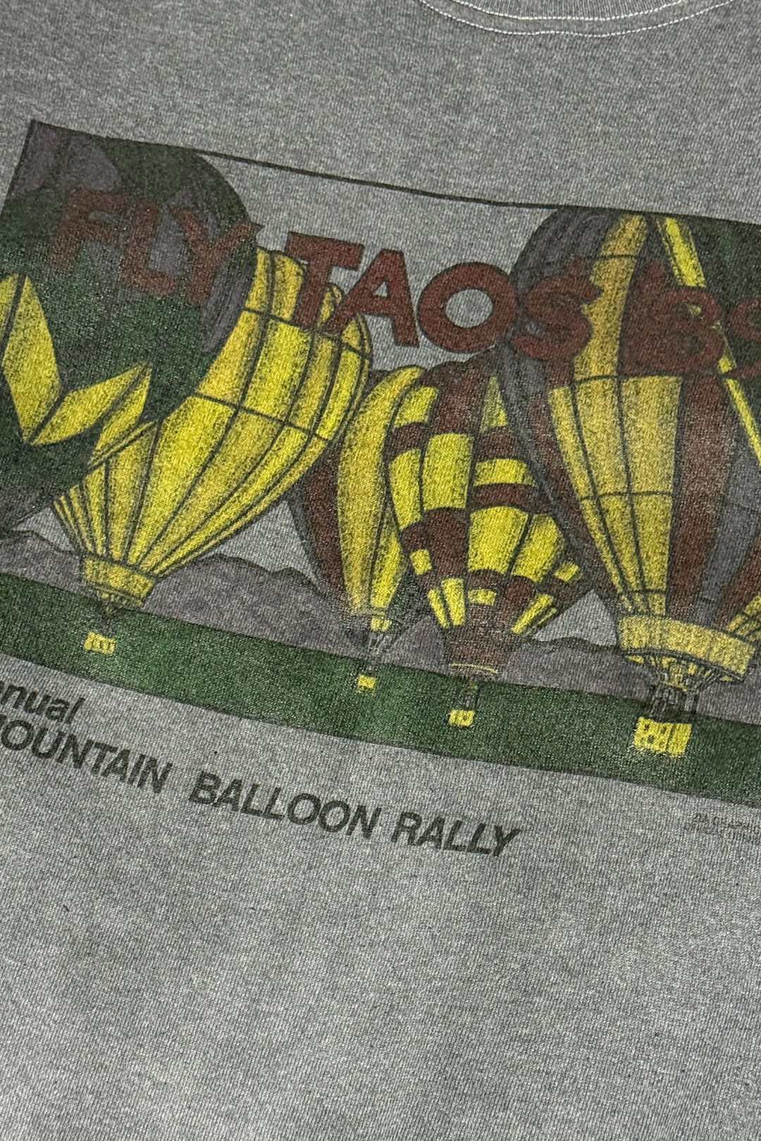 1980’S TAOS GOTH BALLOONS MADE IN USA CROPPED FLEECE SWEATER LARGE