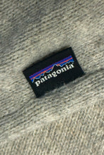 Load image into Gallery viewer, 2000’S PATAGONIA KNIT ORGANIC WOOL SWEATER X-SMALL

