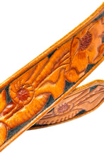 Load image into Gallery viewer, 1960’S LIVE OAK MADE IN USA WESTERN HAND TOOLED LEATHER BELT 30
