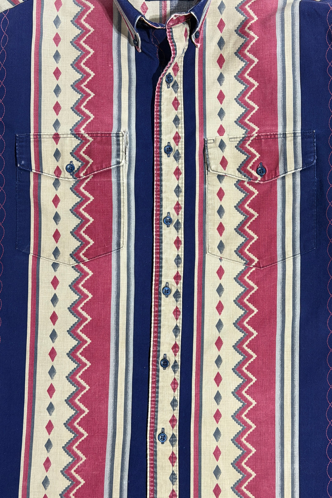 1990’S WRANGLER MADE IN USA THRASHED &amp; FADED SOUTHWESTERN STRIPED WESTERN L/S B.D. SHIRT LARGE