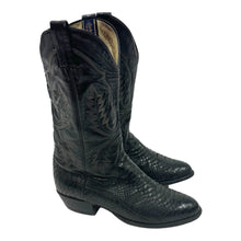 Load image into Gallery viewer, 1980’S PAN HANDLE SLIM MADE IN USA BLACK PYTHON LEATHER COWBOY BOOTS M11
