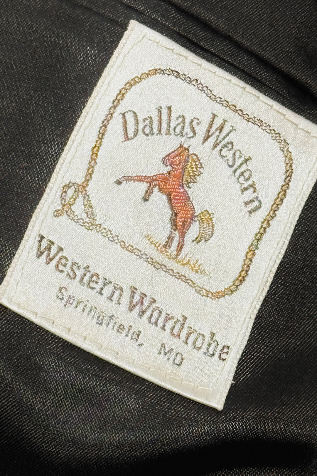 1970’S DALLAS WESTERN APPAREL MADE IN USA GHOST STRIPE BROWN 3 PIECE SUIT 44R