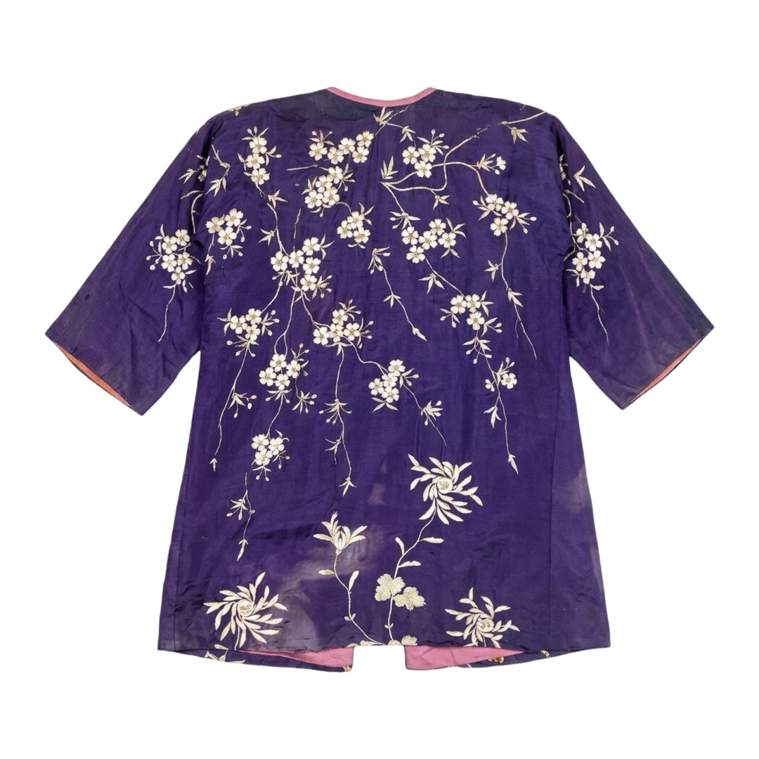 1960’S FADED & THRASHED 100% SILK HANDMADE IN JAPAN EMBROIDERED SAKURA KIMONO MEDIUM