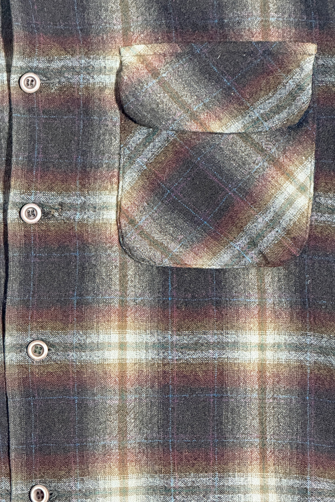 1970’S PENDLETON MADE IN USA THRASHED & REPAIRED CROPPED WOOL PLAID FLANNEL BOARD L/S B.D. SHIRT LARGE