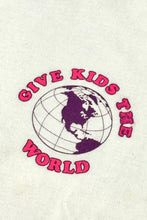 Load image into Gallery viewer, 1990’S GIVE KIDS THE WORLD MADE IN USA SINGLE STITCH T-SHIRT MEDIUM
