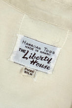 Load image into Gallery viewer, 1960’S HAWAIIAN TOGS MADE IN USA 100% SILK SELVEDGE LOOP COLLAR S/S SHIRT LARGE
