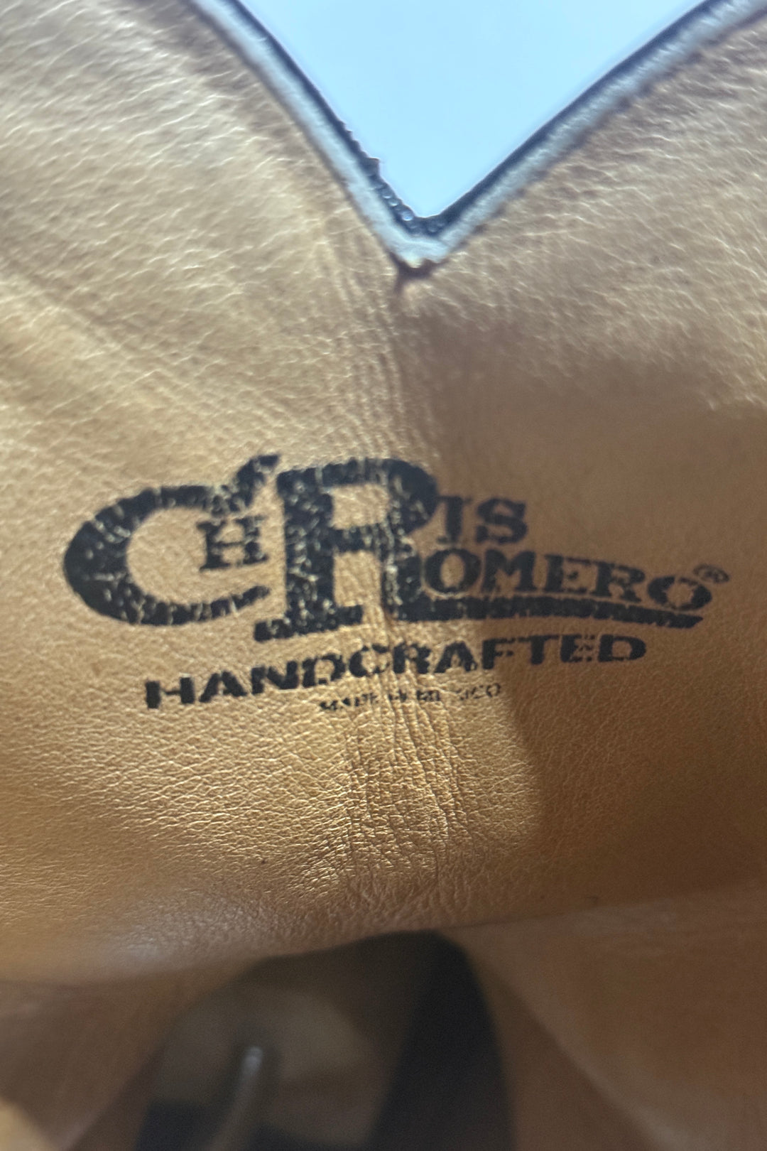 2000’S CHRIS ROMERO HANDCRAFTED DUAL TONE DARK BROWN / OFF WHITE EMBROIDERED COWBOY BOOTS 10.5