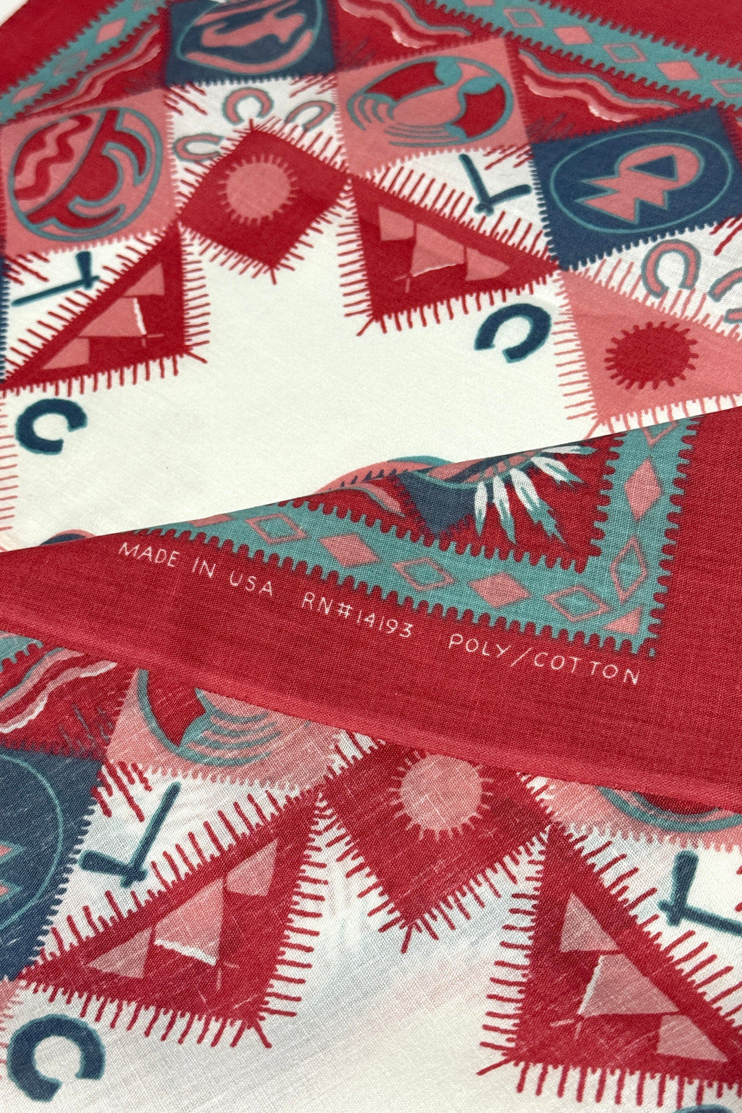 1970’S WAMCRAFT MADE IN USA NATIVE PRINT SELVEDGE COLORFAST BANDANA