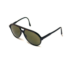 Load image into Gallery viewer, 1970’S B&amp;L RAY BAN MADE IN USA LEOPARD ACCENT BLACK ACETATE AVIATOR SUNGLASSES
