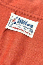 Load image into Gallery viewer, 1960’S HILTON MADE IN USA CHAINSTITCHED SELVEDGE CROPPED LOOP COLLAR S/S B.D. BOWLING SHIRT X-LARGE
