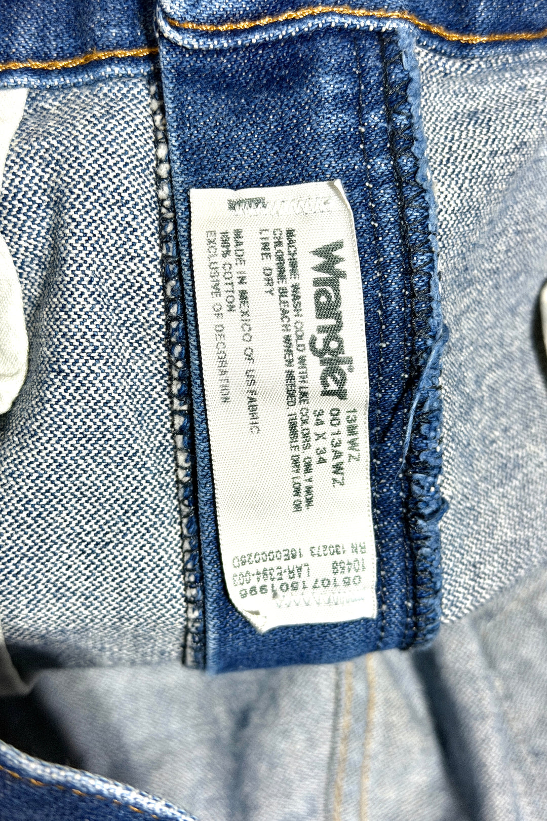 2000’S WRANGLER 13MWZ FADED DARK WASH COWBOY COWBOY CUT WESTERN BOOTCUT DENIM JEANS 34 X 34