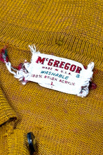 Cargar imagen en el visor de la galería, 1950’S MCGREGOR MADE IN USA CROPPED KNIT S/S B.D. POLO SHIRT MEDIUM
