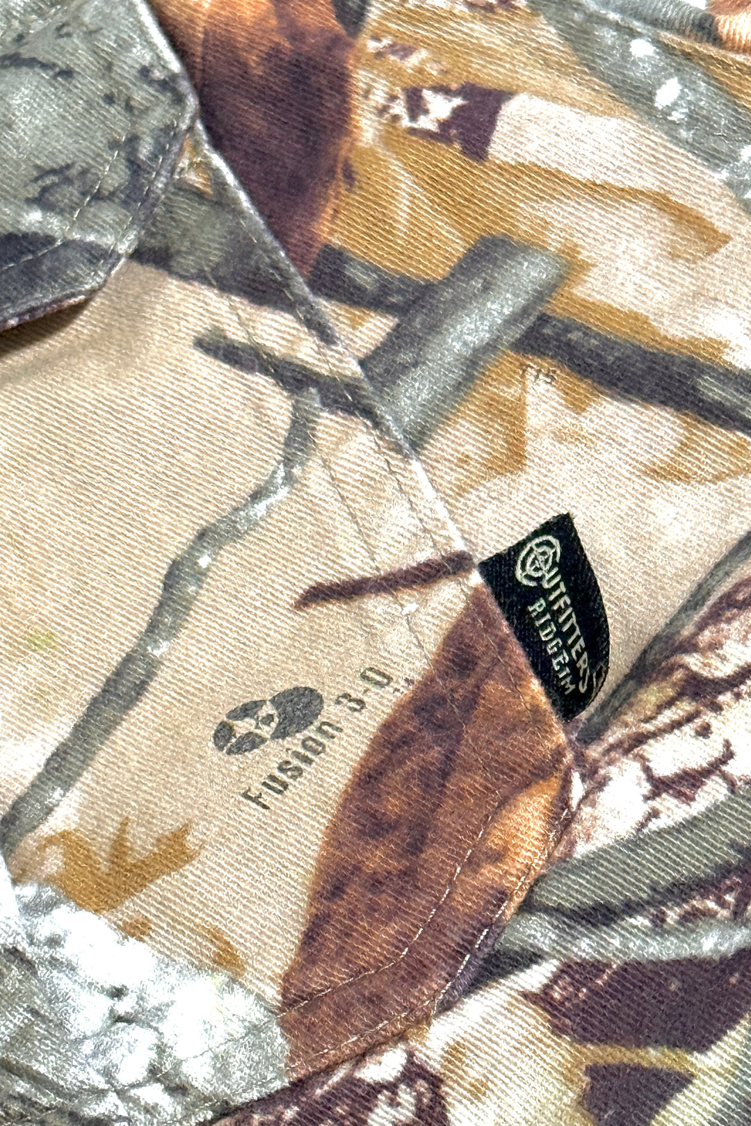 1990’S OUTFITTER’S RIDGE MADE IN USA HUNTING CAMO TWILL L/S B.D. SHIRT X-LARGE