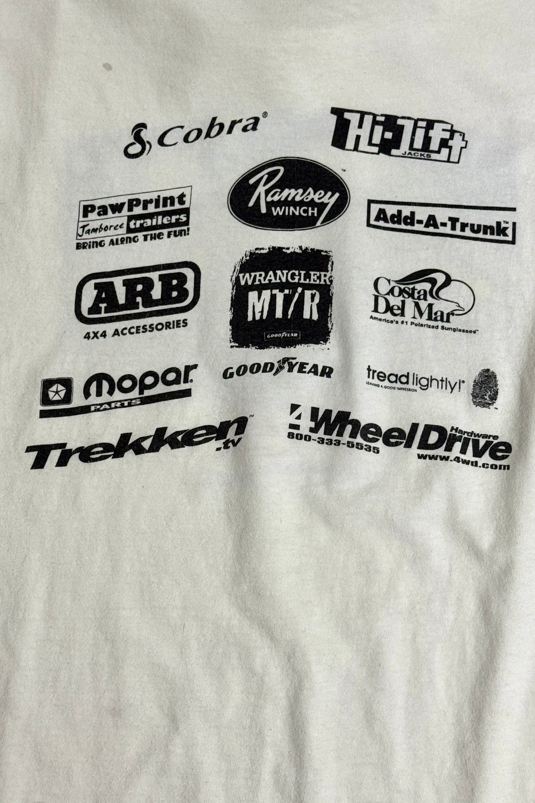 2000’S JEEP JAMBOREE USA OFF ROADING WHITE THRASHED S/S T-SHIRT X-LARGE