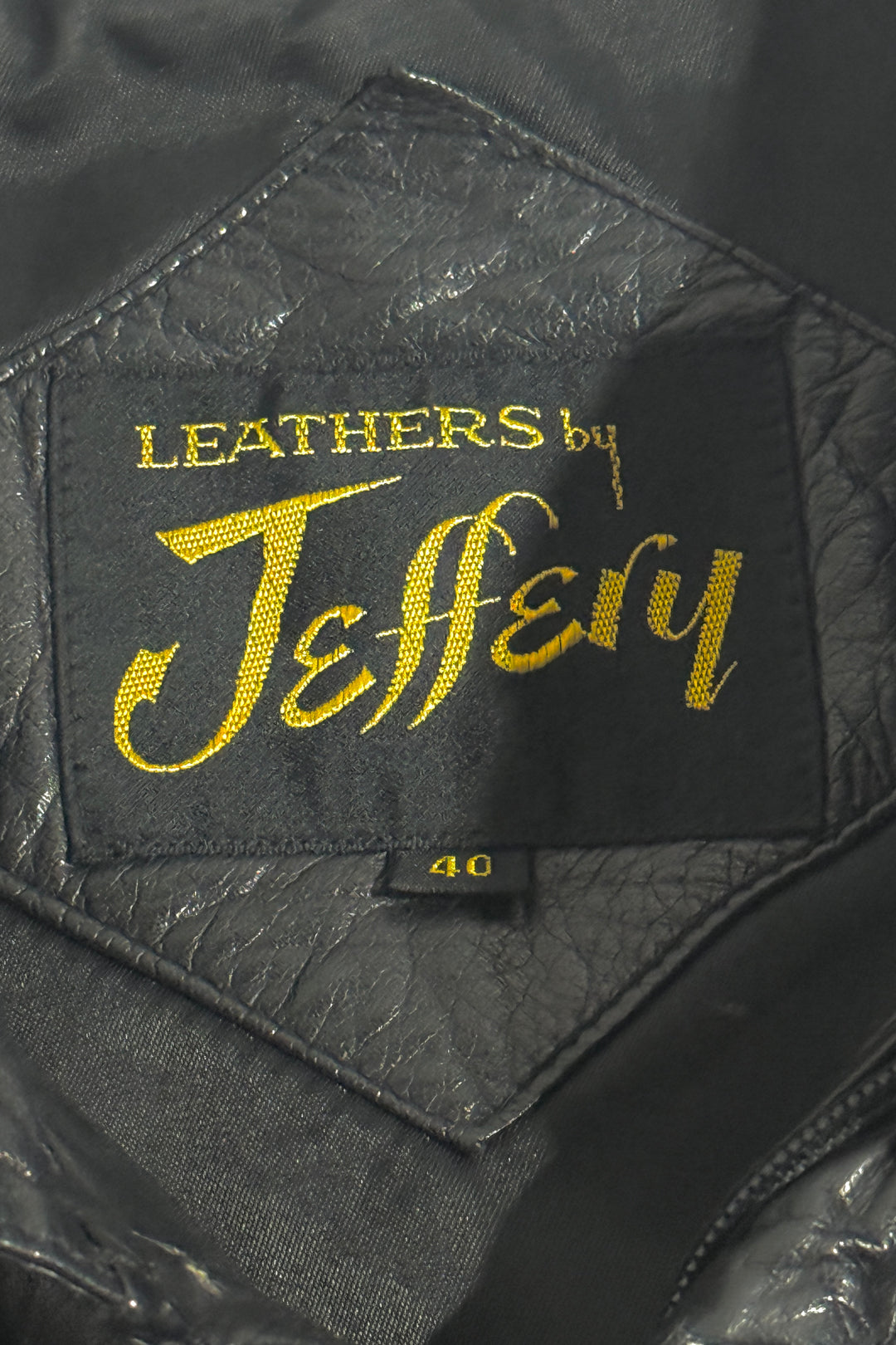1970’S LEATHERS BY JEFFERY MADE IN USA CROPPED BLACK DISCO MOTORCYCLE JACKET MEDIUM
