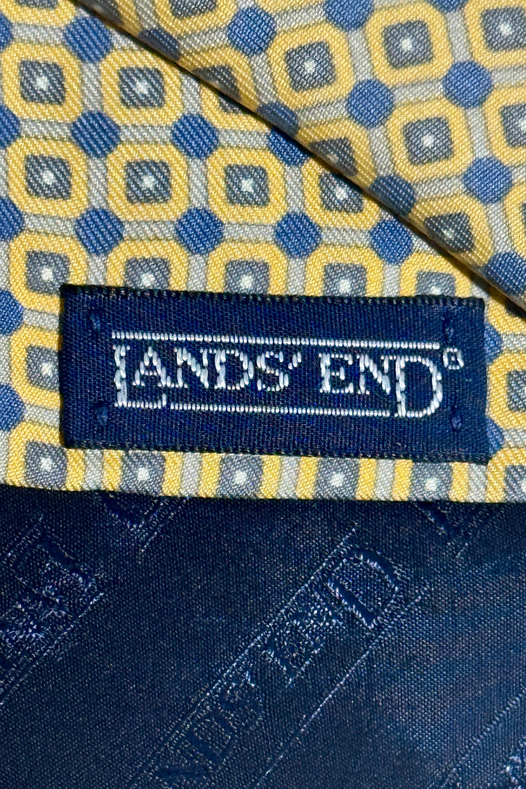 1990’D LANDS’ END MADE IN USA 100% ITALIAN SILK PRINTED NECKTIE