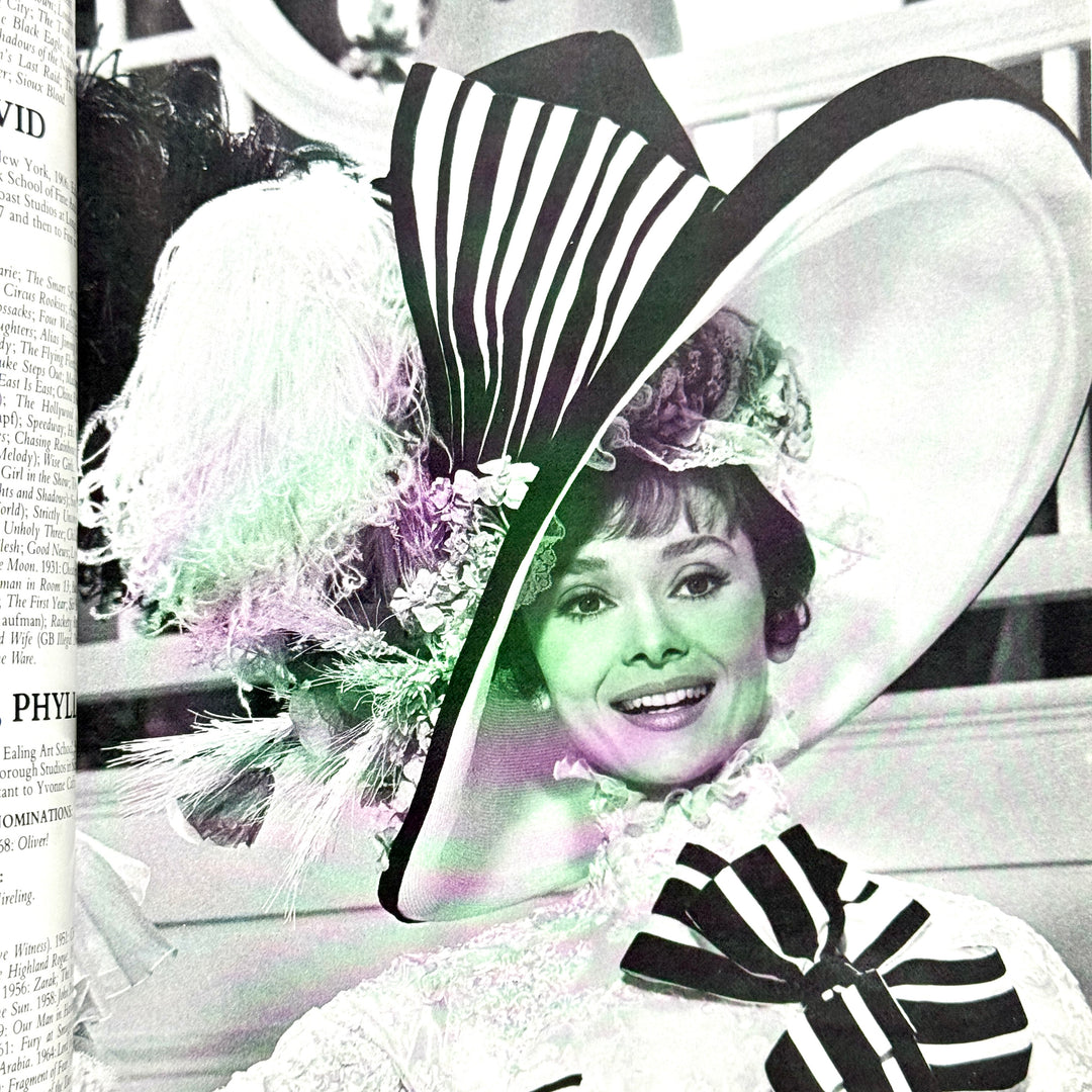 COSTUME DESIGN IN THE MOVIES BOOK