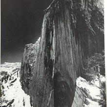 Cargar imagen en el visor de la galería, ANSEL ADAMS YOSEMITE AND THE RANGE OF LIGHT BOOK
