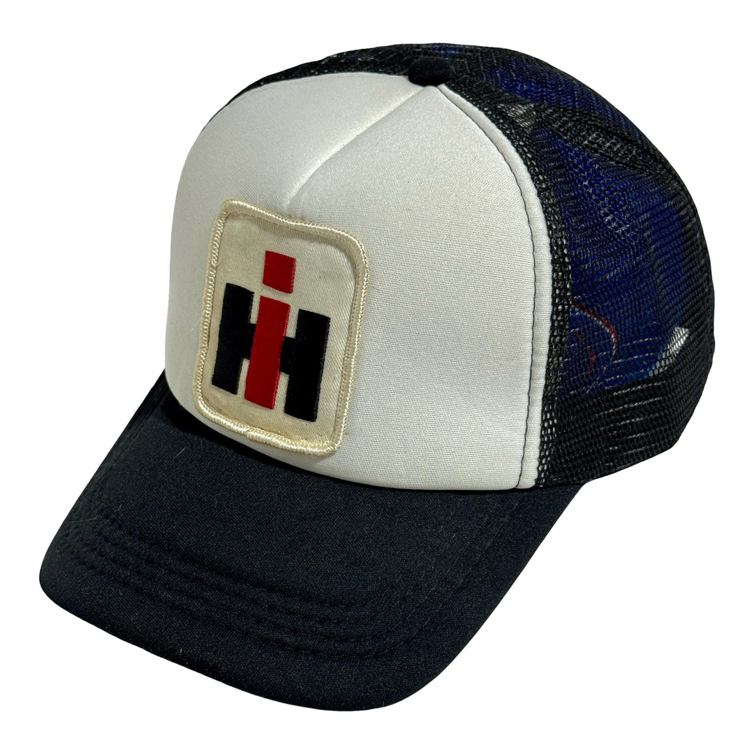 1980’S DEADSTOCK HARVESTER TRUCKS FOAM & MESH TRUCKER HAT