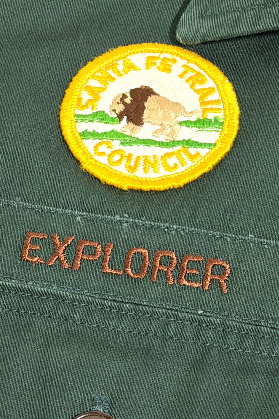 1950’S BSA SANTA FE TRAIL COUNCIL SELVEDGE TWILL PATCHED EXPLORER FOREST GREEN L/S B.D. CAMPING SHIRT  LARGE