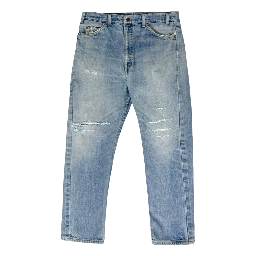 1980’S LEVI’S 505 ORANGE TAB MADE IN USA THRASHED & REPAIRED LIGHT WASH DENIM JEANS 36 X 30