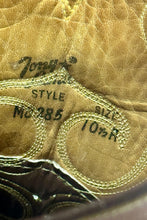 Cargar imagen en el visor de la galería, 1980’S TONY LAMA MADE IN USA LIZARD COWBOY BOOTS 10.5
