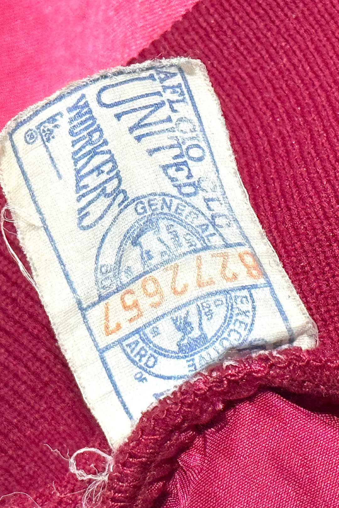 1980’S SKOAL RACING UNION MADE IN USA CROPPED SATIN APPLIQUÉ LETTERING BASEBALL JACKET LARGE