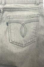 Load image into Gallery viewer, 1980’S LEVI’S GRAY TAG MADE IN USA WESTERN CLOUD JEANS 30 X 30
