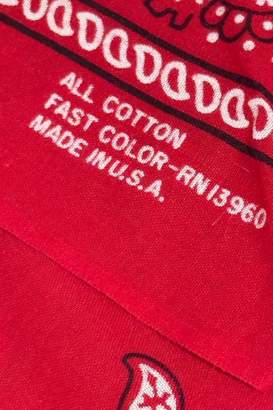 1970’S PARIS MADE IN USA RED PAISLEY BANDANA