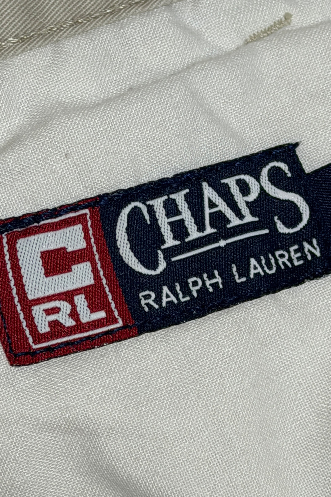1990’S CHAPS RALPH LAUREN PLEATED KHAKI 7” CHINO SHORTS 34