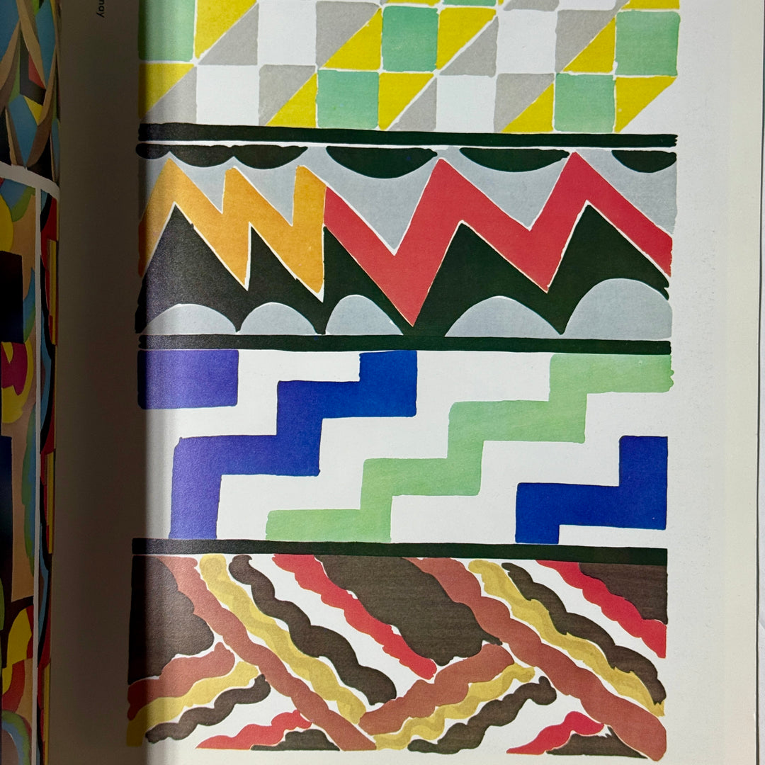 ART DECO DESIGNS IN COLOR FIRST EDITION BOOK