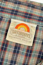 Cargar imagen en el visor de la galería, 1980’S SATURDAYS IN CALIFORNIA MADE IN USA PLAID WESTERN PEARL SNAP L/S B.D. SHIRT LARGE
